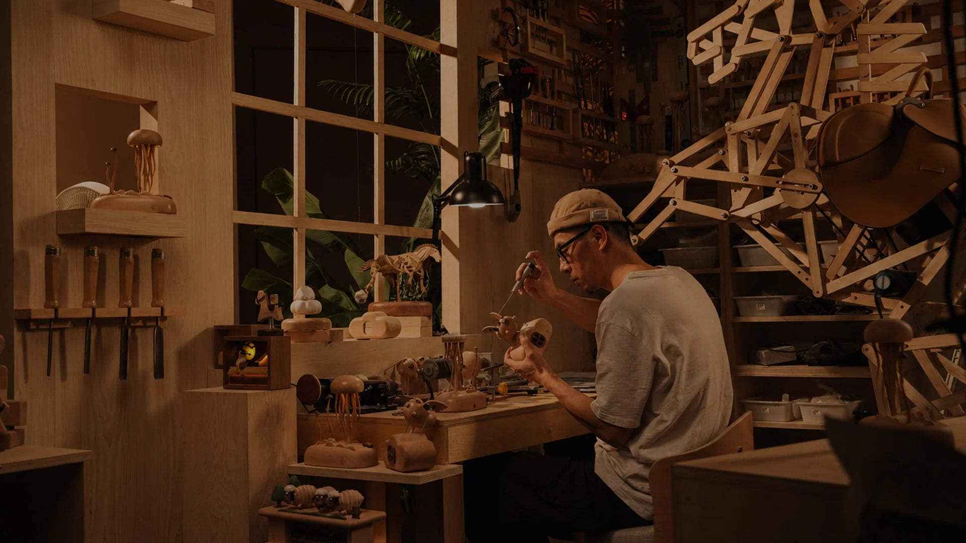 Baigu Uncle wooden workshop